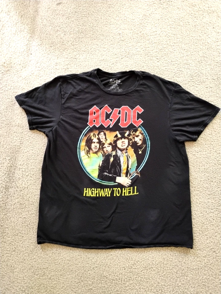 Vintage T-Shirt Hwy To Hell AC/DC Rock Band Picture XL Black Mens Y2K Style - Image 2 of 4