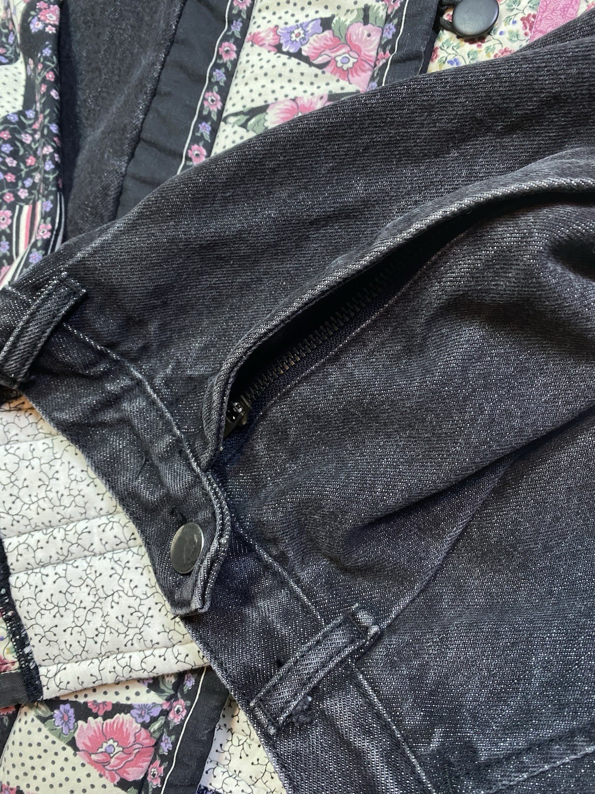 Vintage Patchwork Quilted Oversized Jacket Upcycl… - image 9