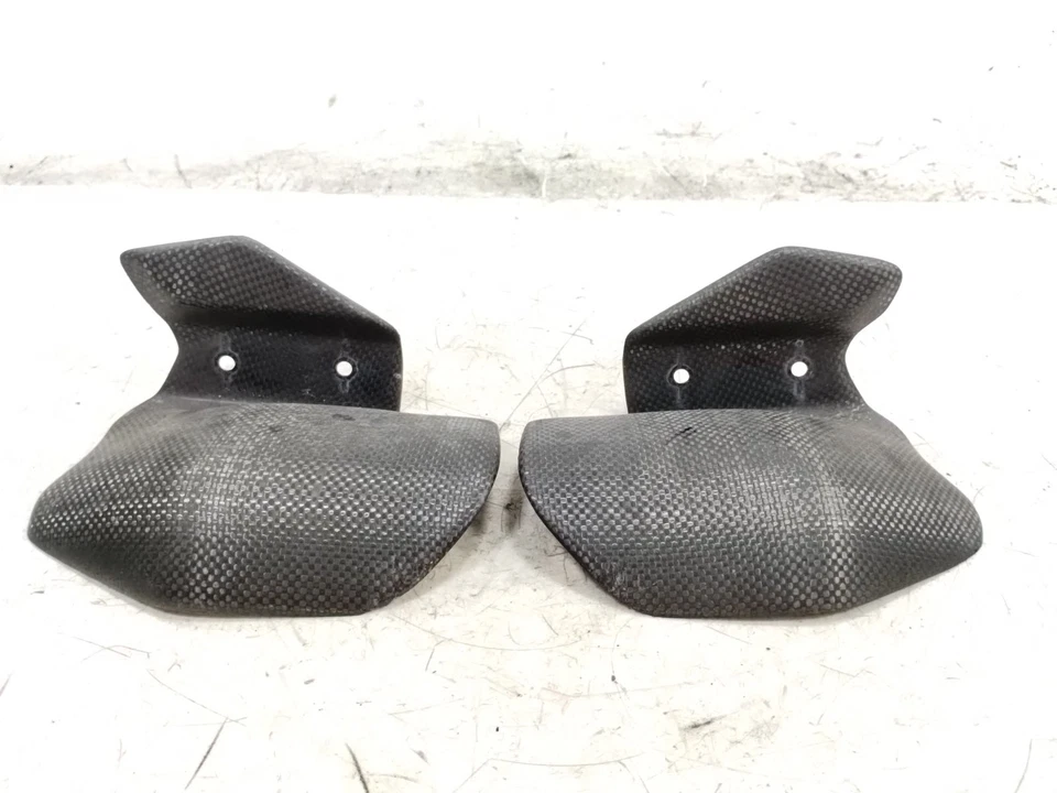 Par de escudos térmicos de escape de fibra de carbono izquierda derecha Ducati Monster 1000S 2003 Foto 2 de 4