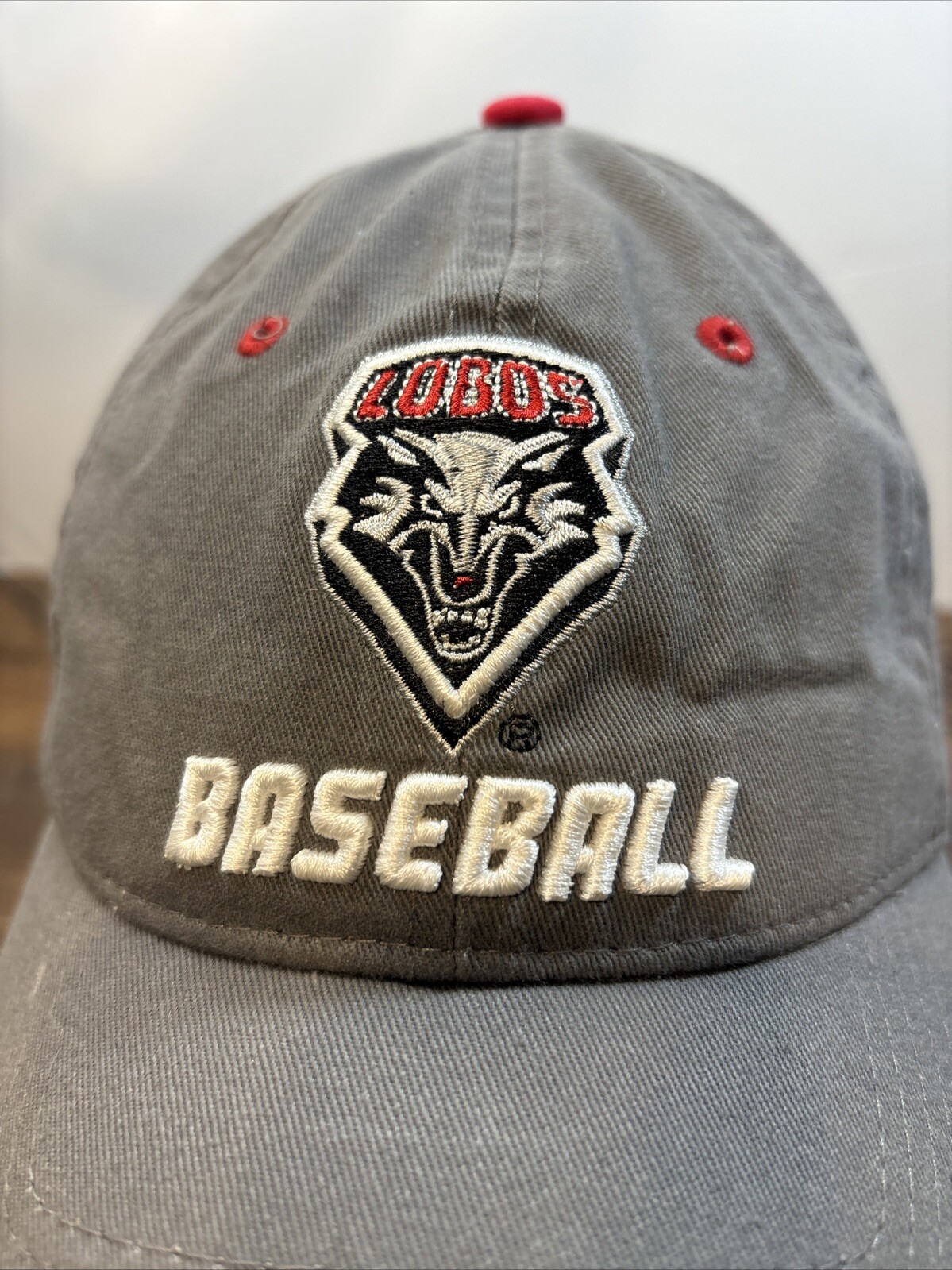 UNM Lobos Baseball Hat Strapback Patch Gray Curve… - image 3