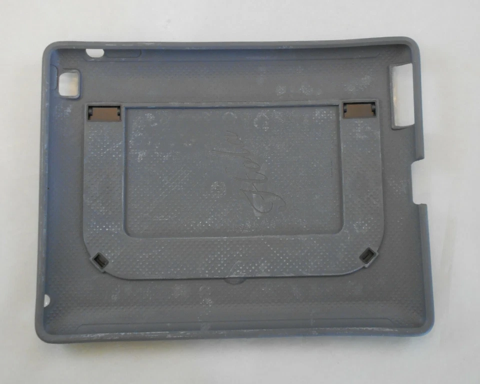 Case-Mate POP! Hard Case for iPad (3rd Gen) Black/Gray - Image 4 of 4