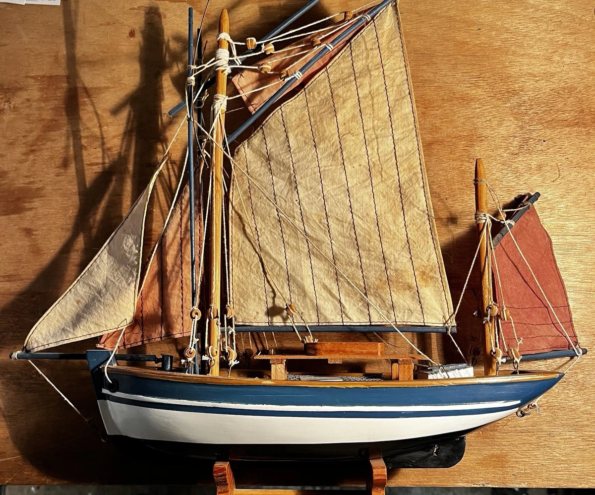 Maquette Bateau Cigare Vintage Bowman En Bois - Modélisme Années 1950/60 - Angleterre