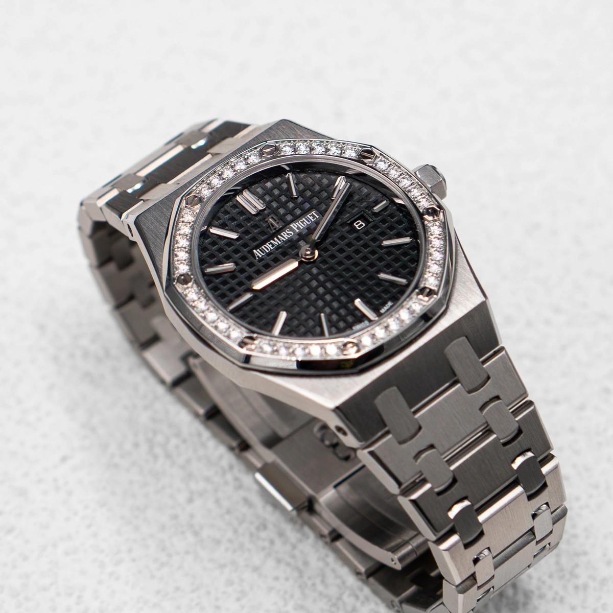 Audemars Piguet Royal Oak 67651ST Diamond Black Dial Ladies Watch