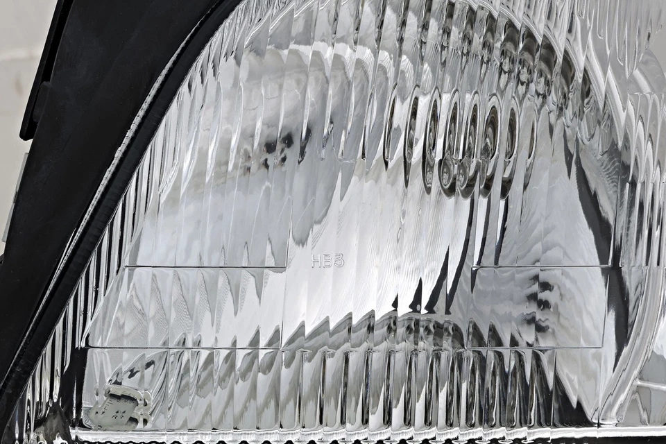 Farol halógeno lateral do motorista para 1995-1997 Audi A6 S6 - Imagem 2 de 4