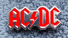 AC/DC -- PIN / BADGE / ANSTECKER -- HARD ROCK...