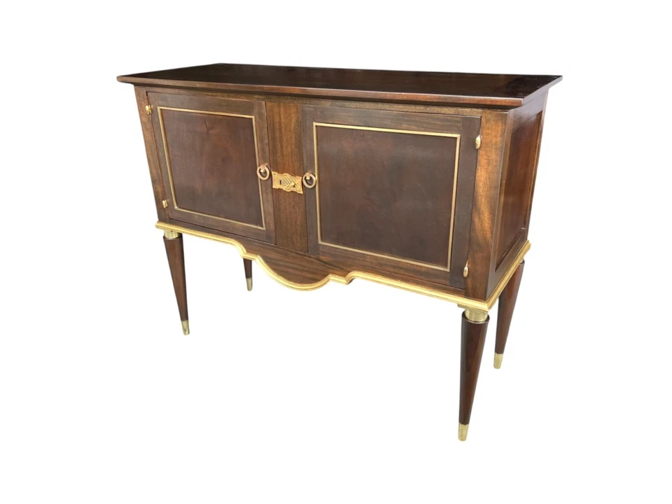 Antiguo servidor francés Luis XVI restaurado de nogal y latón Foto 2 de 4