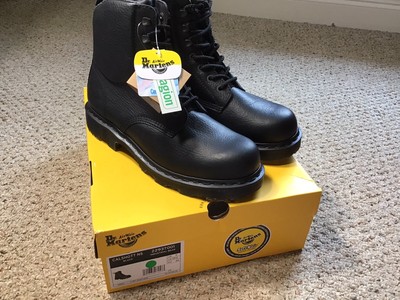 New Mens Dr. Martens Calshott 