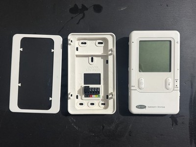 Carrier Infinity SYSTXCCUID01-A Digital Programmable Thermostat VER 16