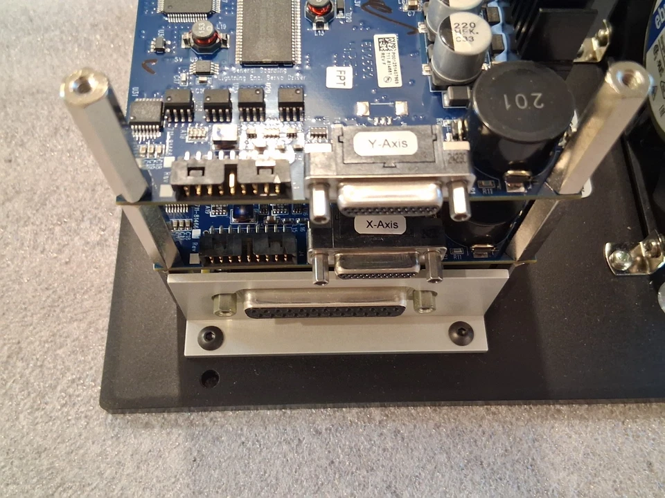 Conjunto de placa de control eje Cambridge Technology D10970 X Y Z 711-814661 Foto 2 de 4