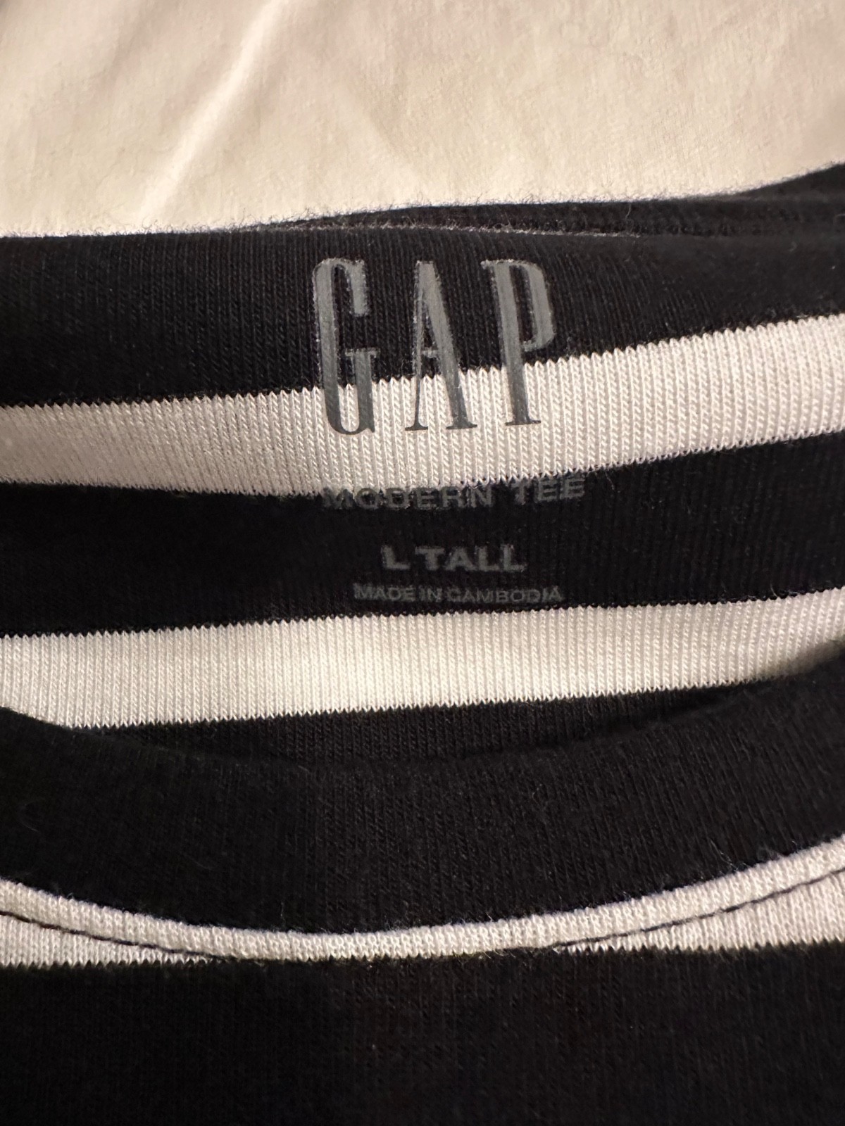 Women's Black & White Gap Modern Striped Short Sleeve Tee Shirt Size L Tall