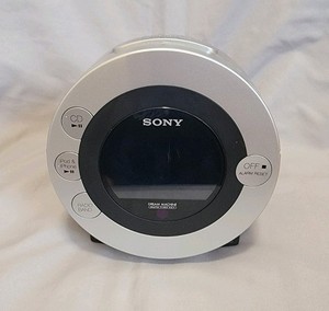 Sony Dream Machine ICF-CD3iP FM/AM Clock Radio w/CD Player iPhone Dock TESTED