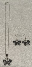Silvertone Embossed Butterfly Pendant Necklace and Earrings Set New Handmade