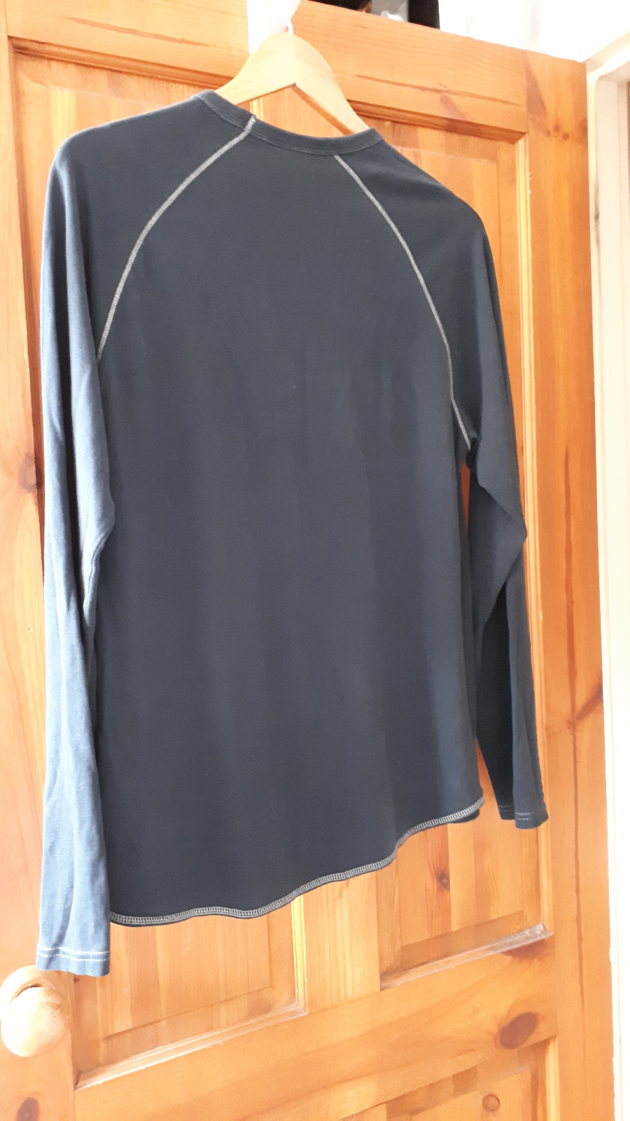 Unisex blue jersey baseball style top Gap size M/M 38" chest/bust image 3
