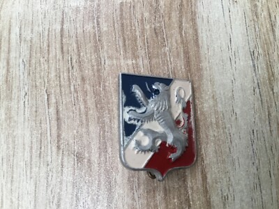 Insigne Militaire Français – Corps De Cavalerie – A Augis SB Lyon – Occasion Bon état