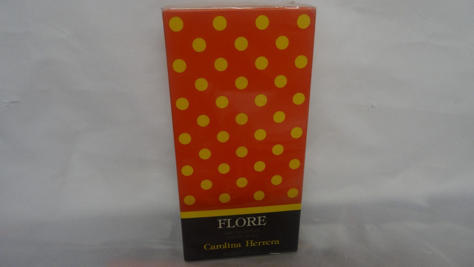 Carolina Herrera Flore, 1 , 30 ,