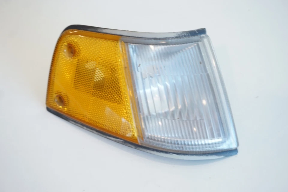 Honda Civic 1988-1991 4 puertas lente de esquina lateral para pasajero OEM Foto 2 de 4