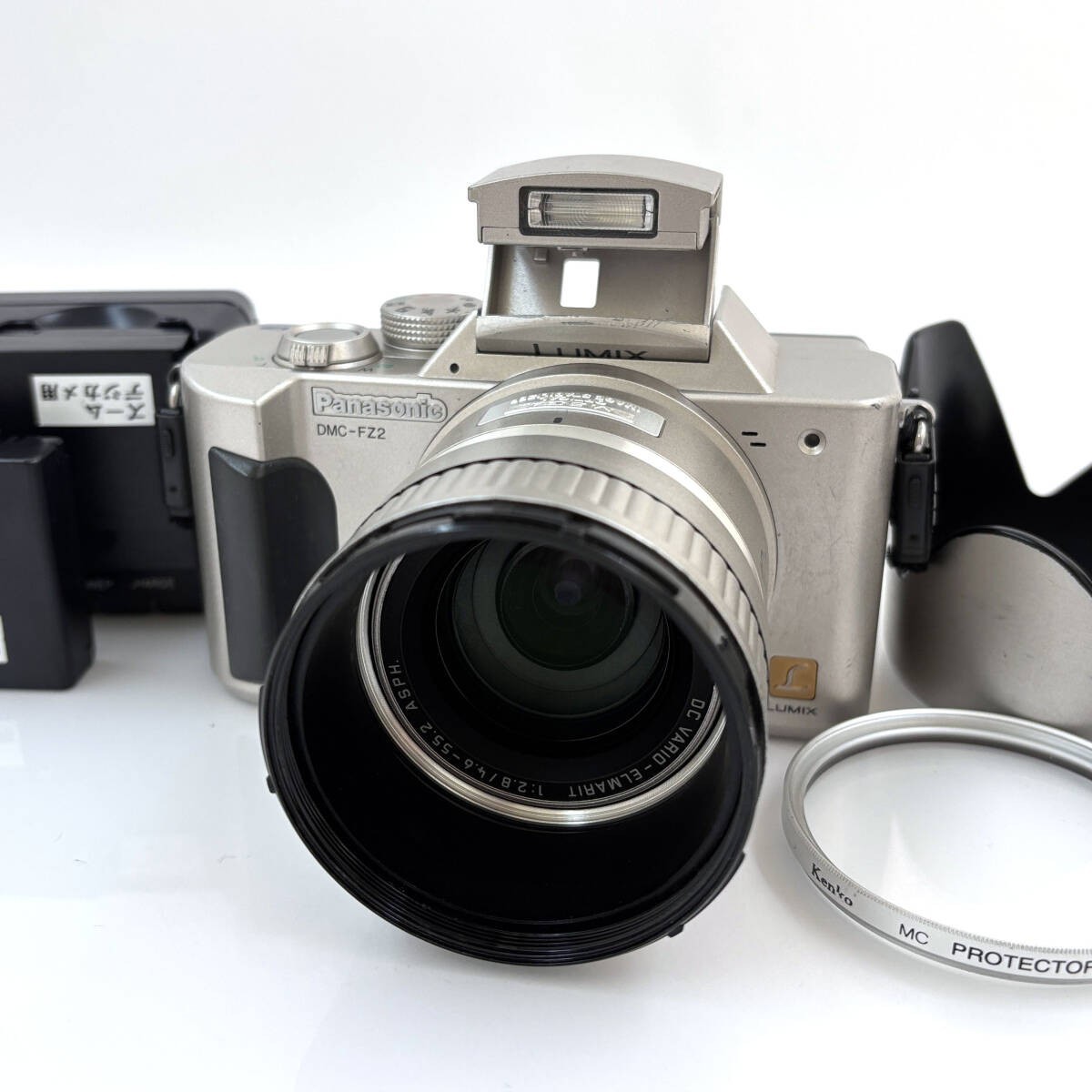 Panasonic LUMIX DMC-FZ2 Digital Camera + Battery & Charger #P103