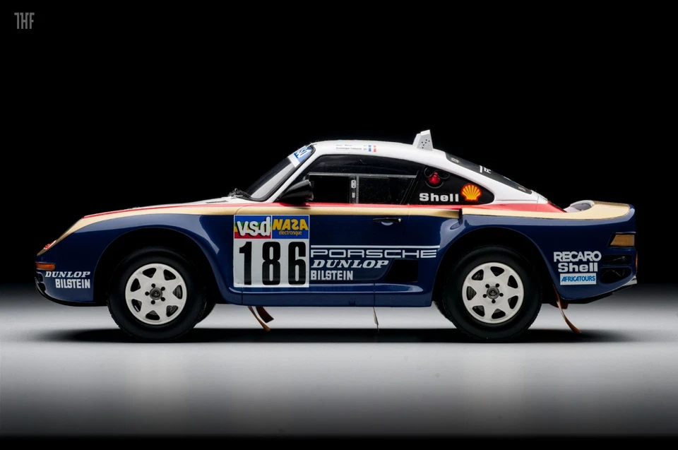 1/18 TSM Porsche 959/50 DAKAR rally winner 1986 #186-TSM121807R - Immagine 4 di 4
