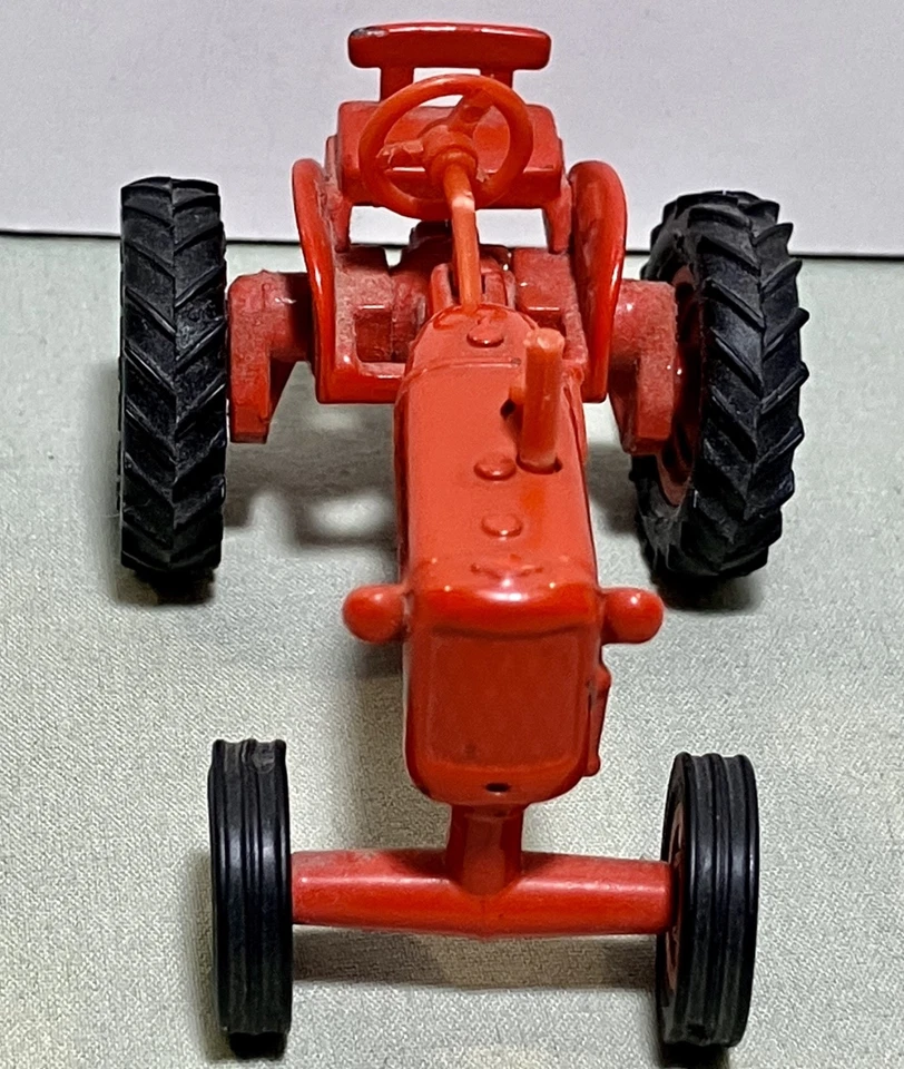 Allis Chalmers Model "C" Tractor With Roto Baler 1/43 Scale - Image 3 of 4