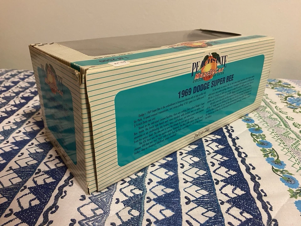 Ertl 1:18 Dodge Super Bee - Immagine 3 di 4