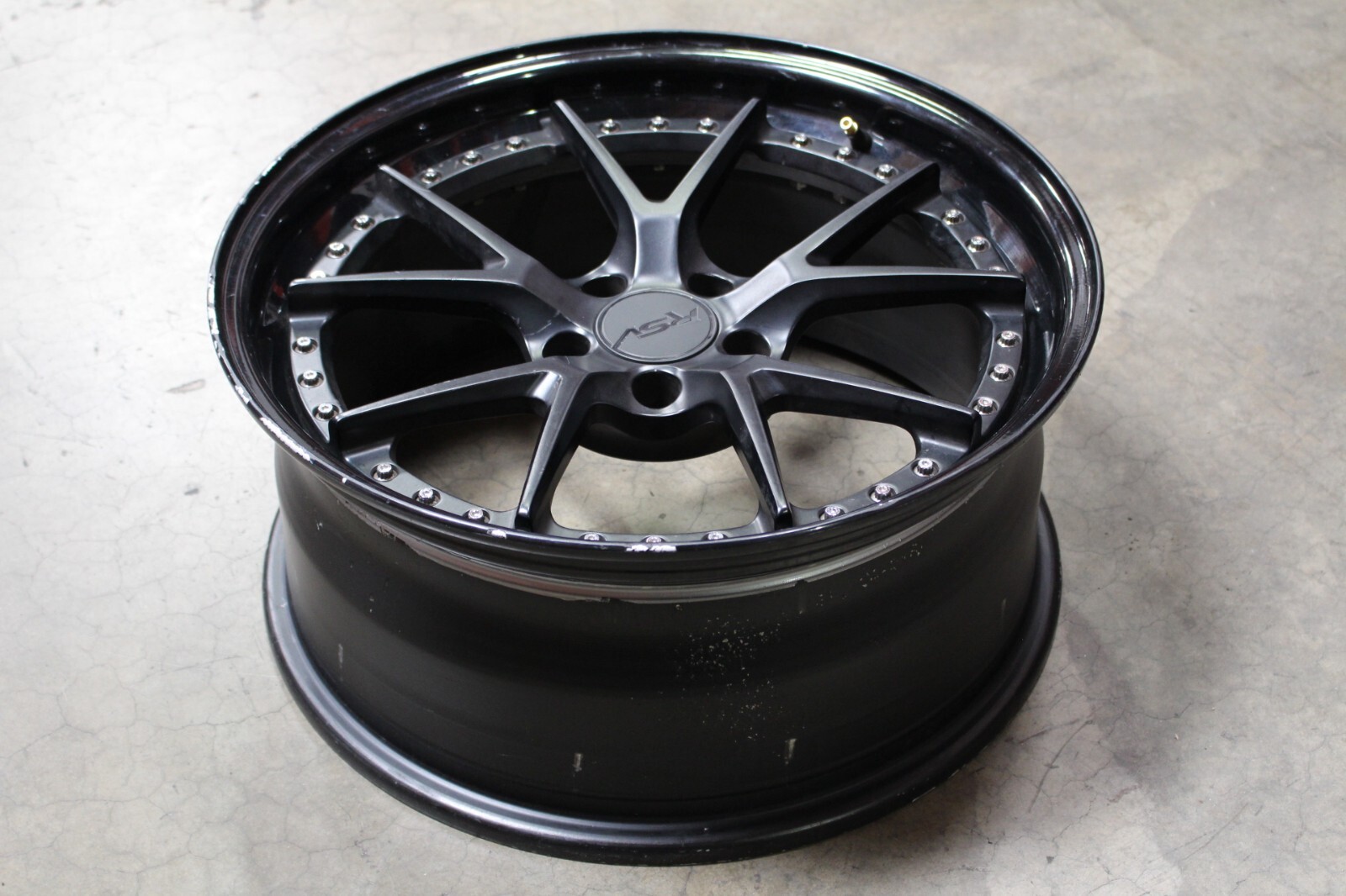 Lamborghini Gallardo, Front RSV Wheel, Aftermarket, 8.5x20, Scuffed, Used