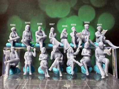 1:64 Figures  - For Dioramas Miniature Figures 164 Fig Lot 681 Doublegdiecast