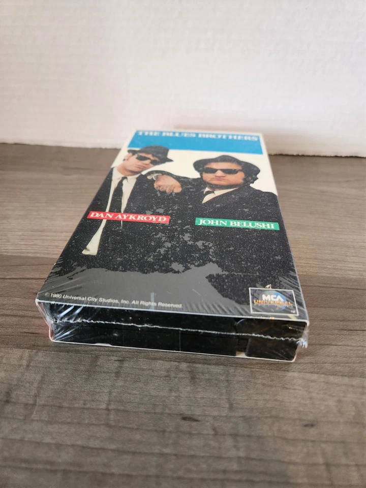 Blues Brothers (VHS, 1990) John Belushi Factory Sealed MCA With Water Marks - Image 3 of 4