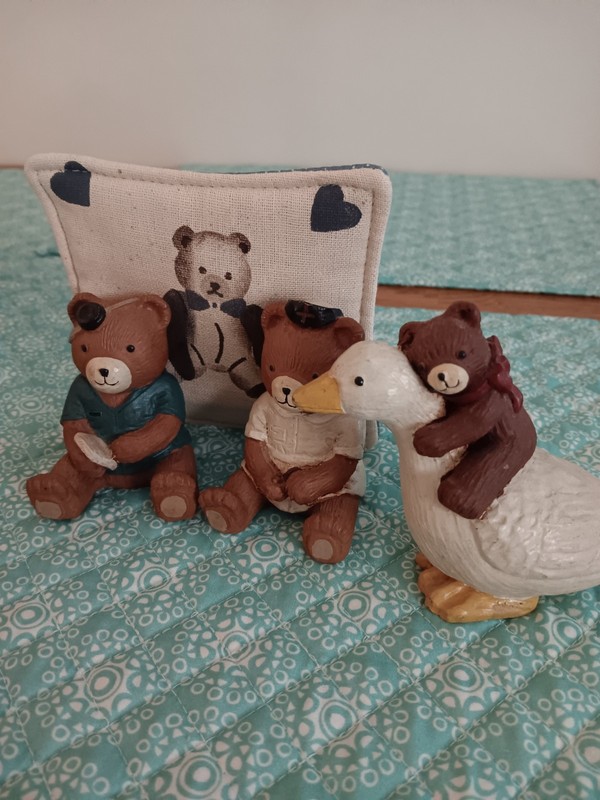 Teddy Bear & Duck Animal Figurine Set 4pc w/ Pillow Brown White Blue