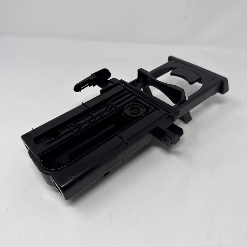 2012 - 2013 TOYOTA PRIUS V пассажирской стороне подстаканник держатель серый (правая приборная панель вентиляционное отверстие) OEM - Изображение 4 из 4