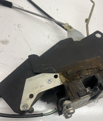 Used Jaguar XJ8 Vanden Plas Front Left Door Lock Latch – GNA1081 – 1998-2003