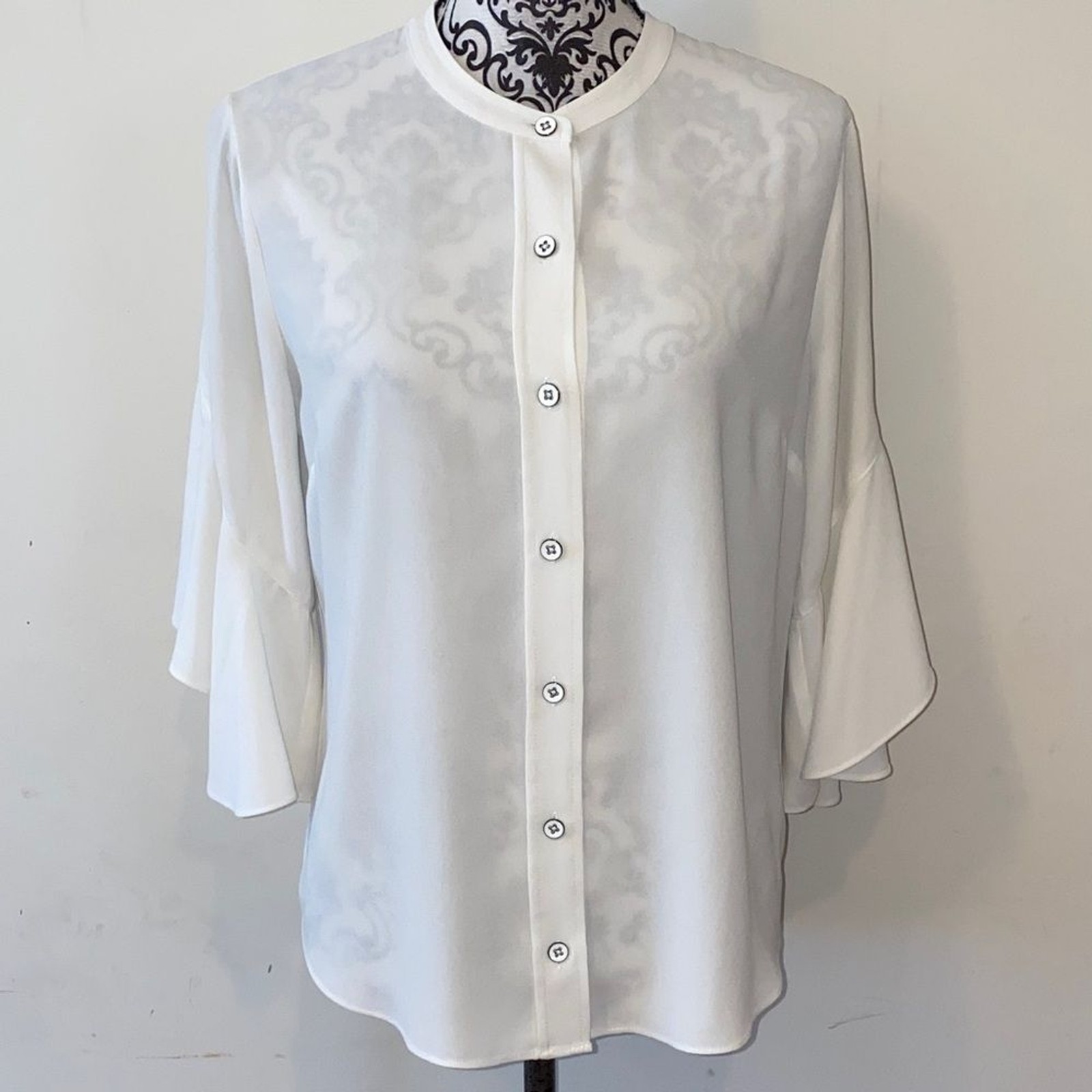 CAbi White Button-Down Float Blouse Size Small Ov… - image 2