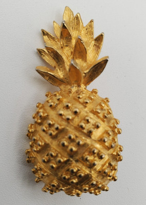 Vtg Gold Tone Estate Pineapple Brooch Pin