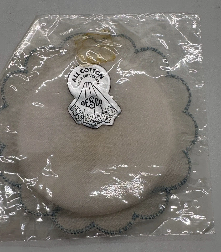Almohadillas cosméticas de algodón bordadas vintage DESCO hechas en Suiza nuevas selladas Foto 2 de 3