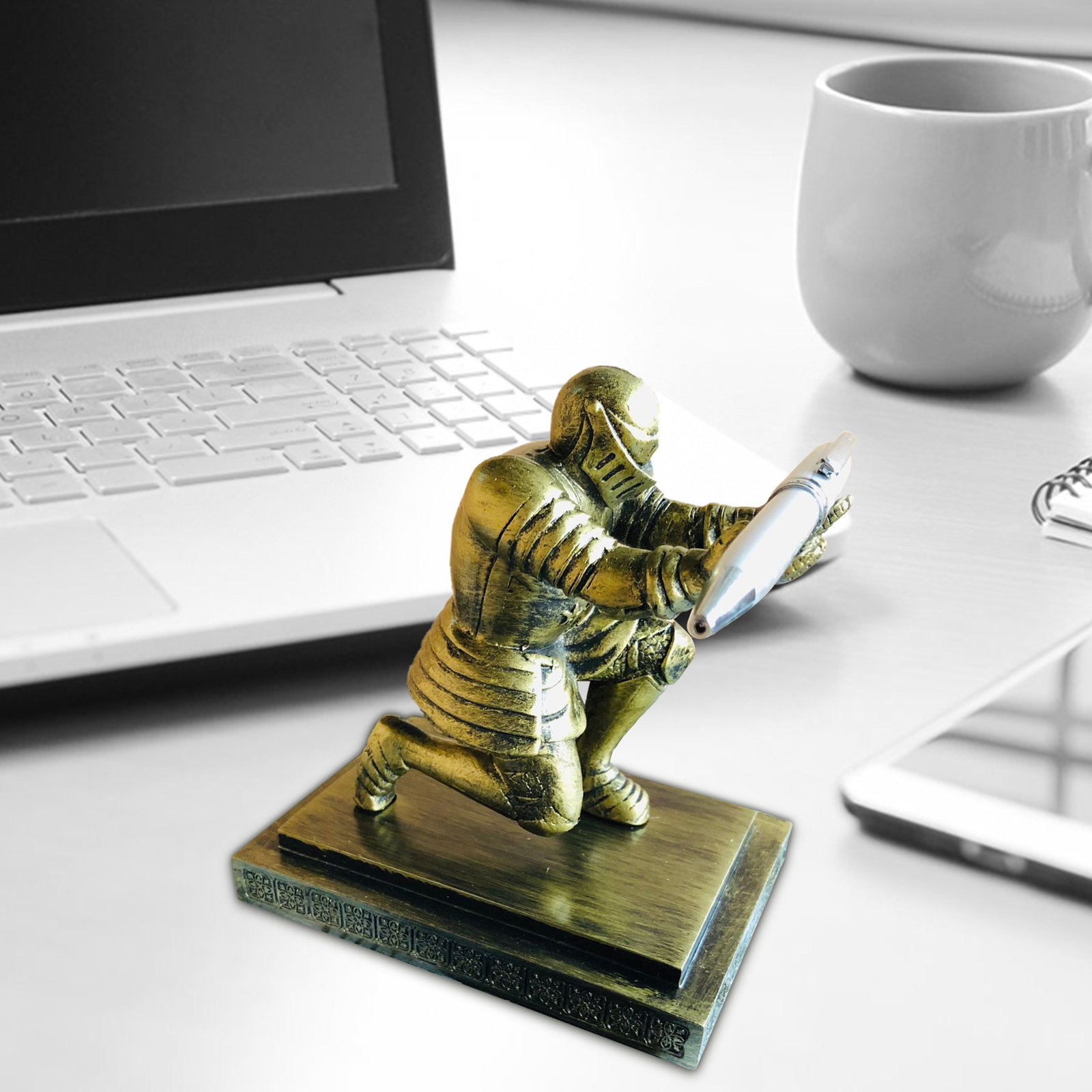Executive Knight Pen Holder And a Pen Personalized Resin Pencil Stand