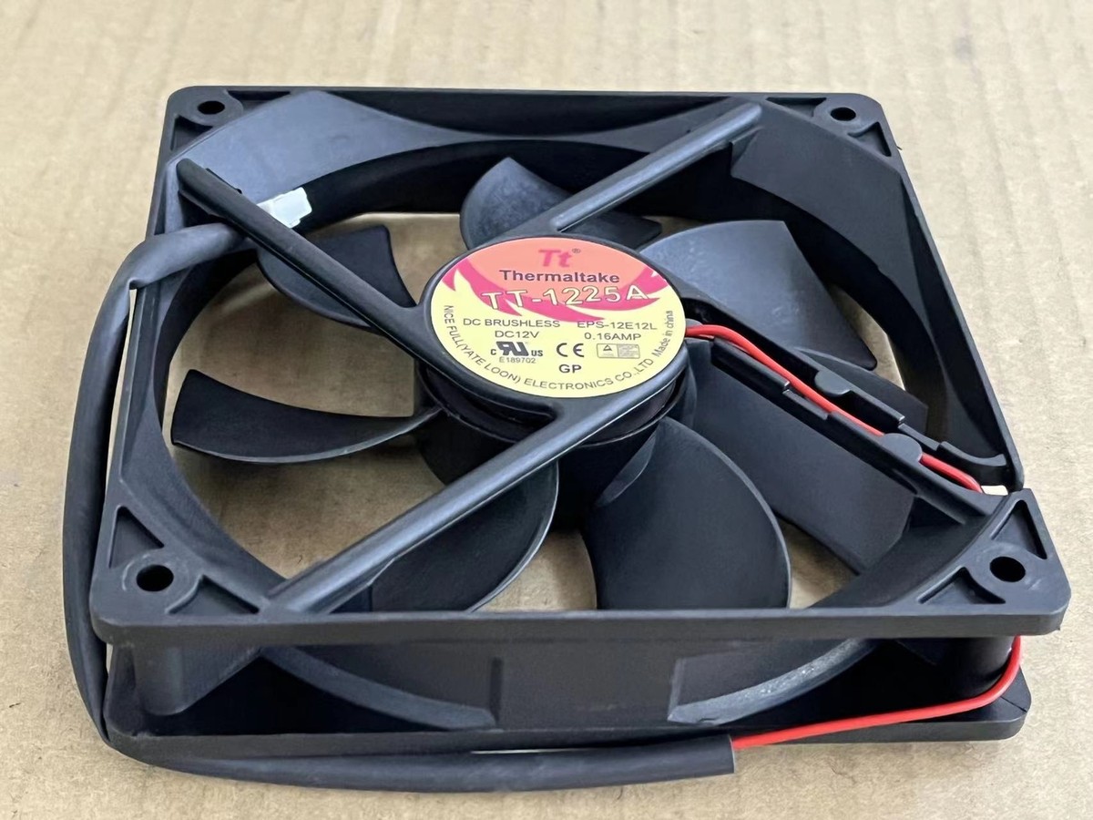 あらま　Thermaltake TT-1225 ファン 5個セット Thermaltake TT-1225 120mm White Case Fan, 5-qty, 10-qty | eBay