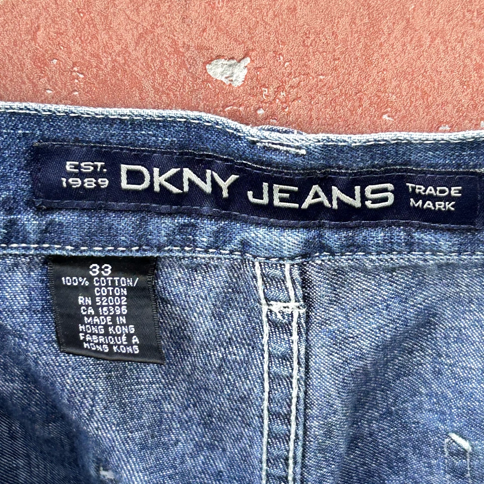 Vintage Y2K DKNY Donna Karan Men's Blue Denim Skater Carpenter Jean Shorts (33) - Image 3 of 4