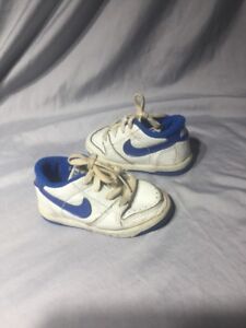 vintage baby nike shoes