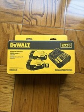 DeWalt DCB205-2C 20V Lithium-Ion Batteries  Charger 2x 5Ah Included NIB