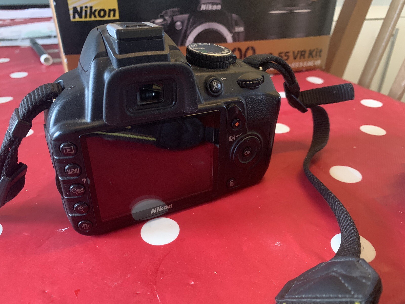 Nikon D3100 14.2MP with 1855mm VR Lens Kit DSLR Camera Black