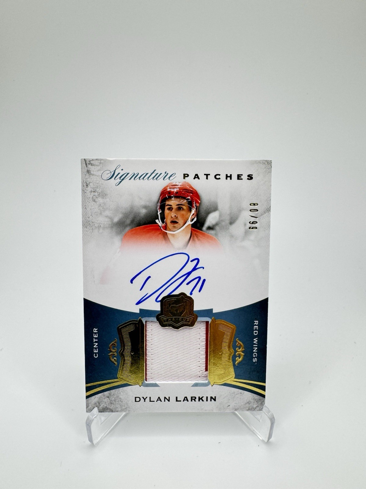 2015-16 Upper Deck The Cup Dylan Larkin Rookie Signature Patches Auto /99