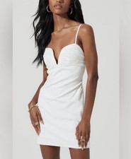 ASTR the label Sz Large Ruched Plunge Bust White Mini Dress Bachelorette Bridal