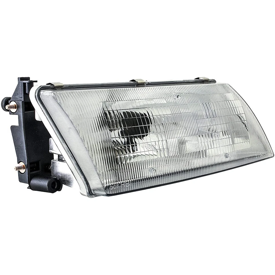 Faro halógeno derecho Dorman 1590627 para Nissan Sentra 1995-1997 Foto 4 de 4