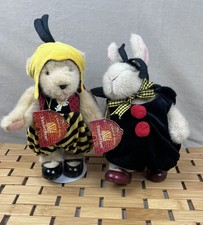 Muffy VanderBear Taste of Honey Bee Ladybug Hoppy Bear Retired Tags