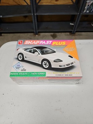 SEALED MODEL KIT AMT SNAPFAST PLUS DODGE STEALTH R/T TWIN TURBO #6687 SCALE 1:25
