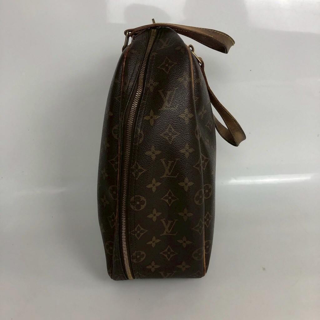 Louis Vuitton Excursion Handbag Authentic Used  バ… - image 3