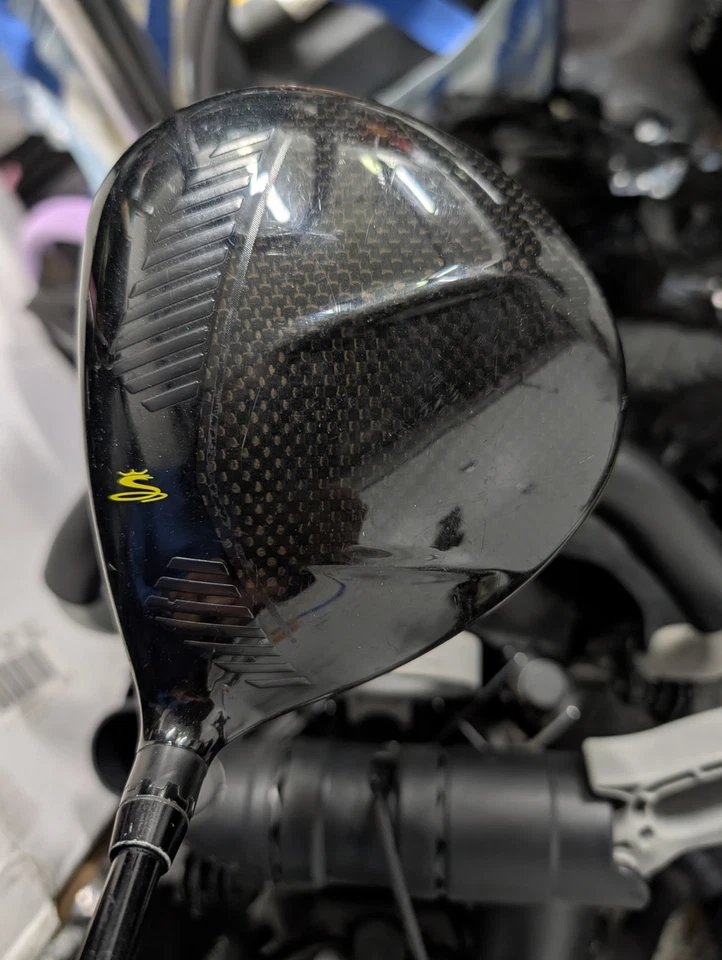 Cobra F9 Speedback Driver 10.5 Fujikura Atmos 6S-flex - Image 4 of 4