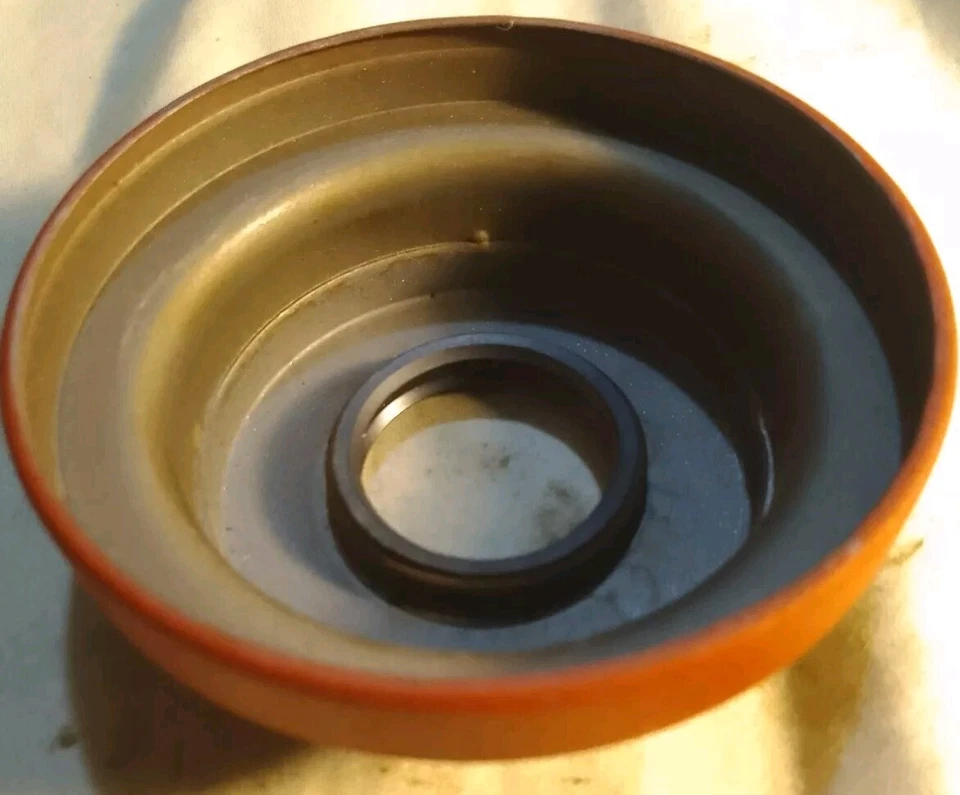 AMC/RAMBLER SIX AMERICAN SIX,JAVELIN SIX 1950 To 1969 ORIGINAL DIFF PINION SEALS — 第 3/4 张图片