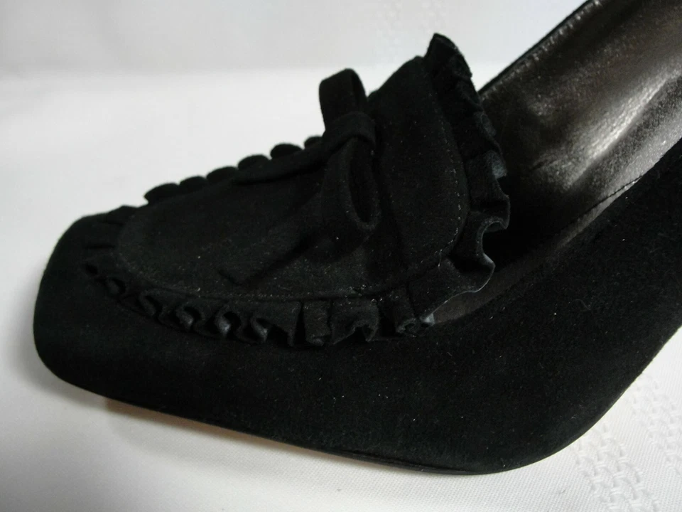 Max Studio Classy Tacones Cuero Gamuza Negro, Nuevos, Talla 8.5M Foto 2 de 4