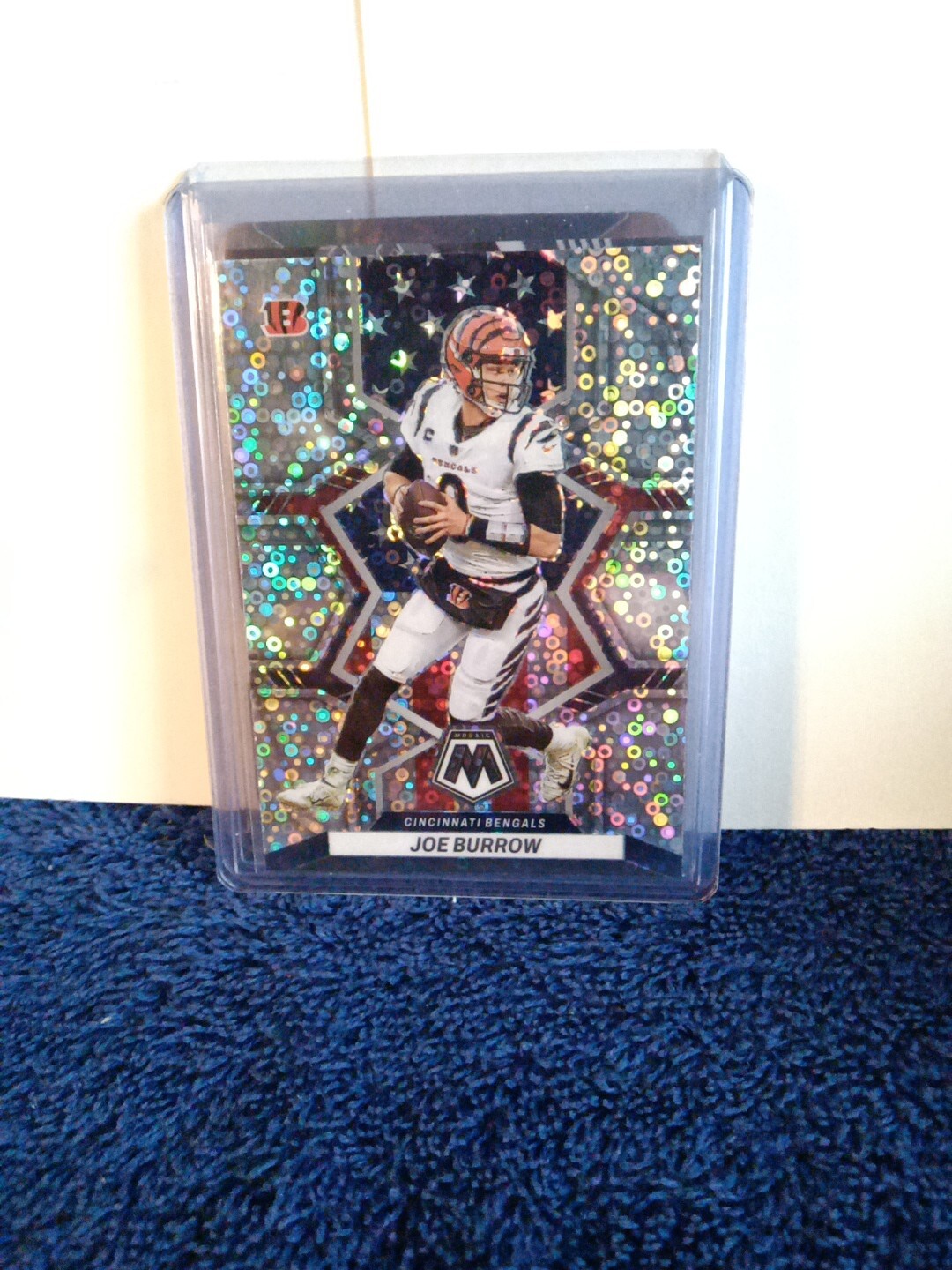 2022 Panini Mosaic No Huddle National Pride Silver Disco Joe Burrow Cincinnati