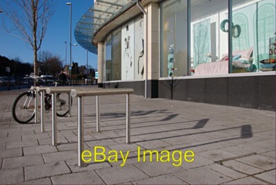 Foto 6x4 Fahrradparkplatz vor dem Westfield Centre Derby c2008